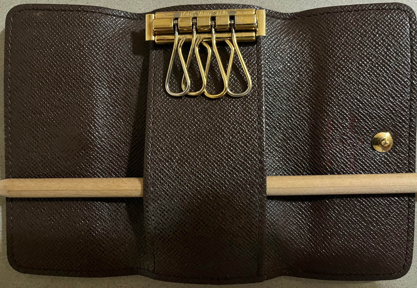 Portachiavi Louis Vuitton Damier a 4 chiavi "PRE-LOVED"